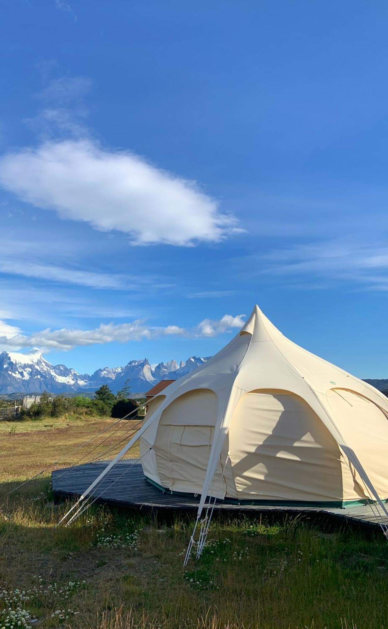 Chilenativo Riverside Camp Torres del Paine National Park Exterior foto